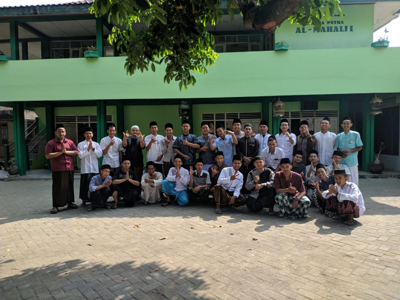SERBA-SERBI LEBARAN PEMUDA BRAJAN